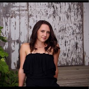 Meet your Posher, Trina